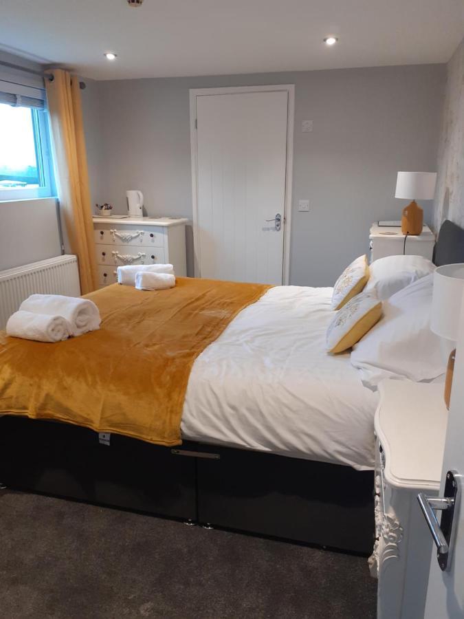 Crossroads House Otel Carlisle  Dış mekan fotoğraf