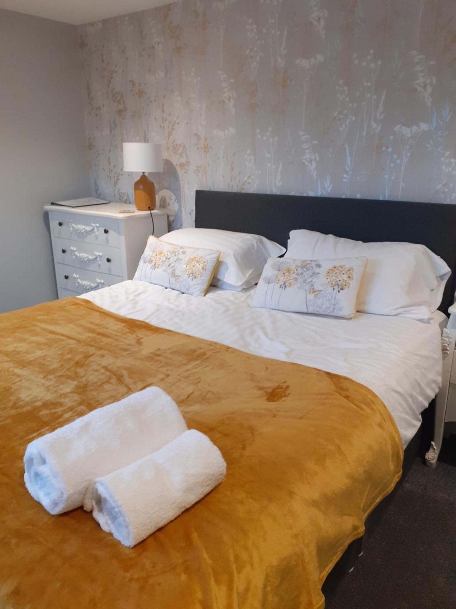 Crossroads House Otel Carlisle  Dış mekan fotoğraf