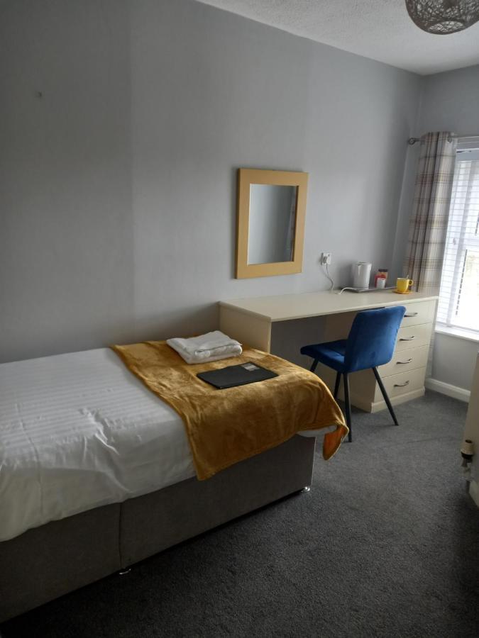 Crossroads House Otel Carlisle  Dış mekan fotoğraf