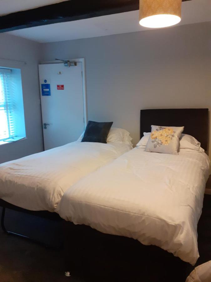 Crossroads House Otel Carlisle  Dış mekan fotoğraf